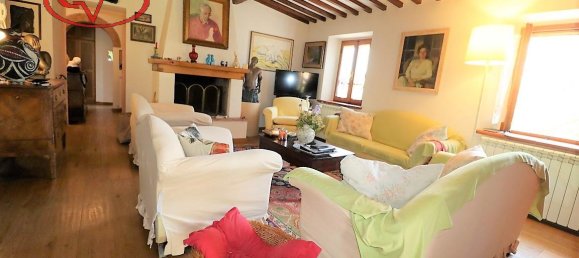 Villa de 8 habitaciónes en Bucine, Italy No. 231102 17