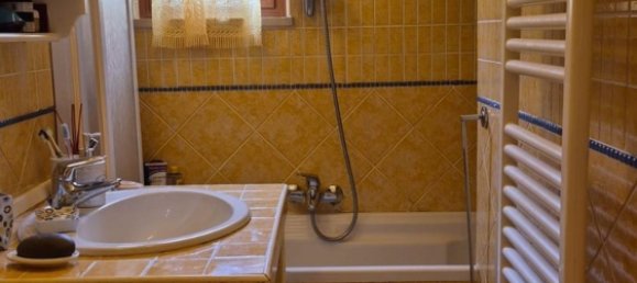 2 bedrooms Apartment in Carsoli, Italy No. 326457 8