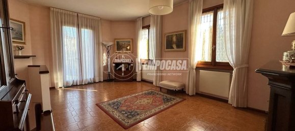 3 غرف نوم منزل في Lipomo, Italy رقم 15735 8