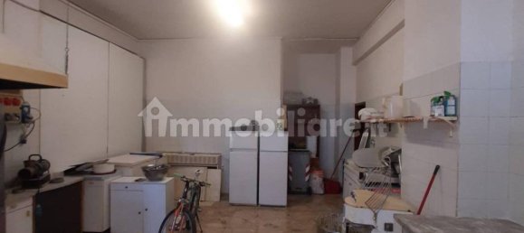 3 rooms Commercial property in Cento, Italy No. 11224 6