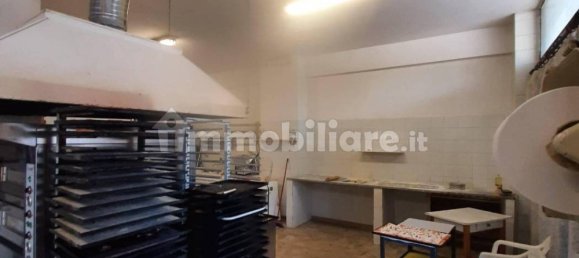 3 rooms Commercial property in Cento, Italy No. 11224 7