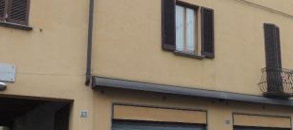 Dúplex de 2 habitaciónes en Abbiategrasso, Italy No. 318498 2