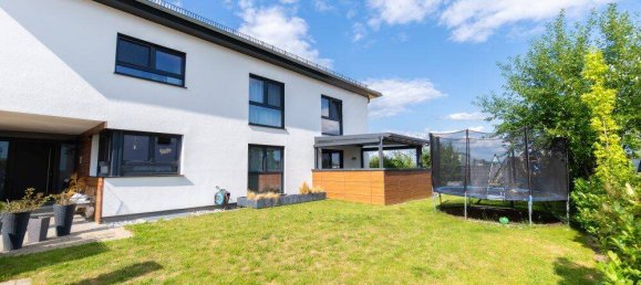 8 rooms Villa in Darmstadt-Dieburg, Germany No. 297009 3