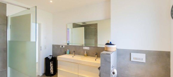 8 rooms Villa in Darmstadt-Dieburg, Germany No. 297009 25