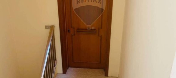 Casa de 4 dormitorios en Ragusa, Italy No. 351557 9