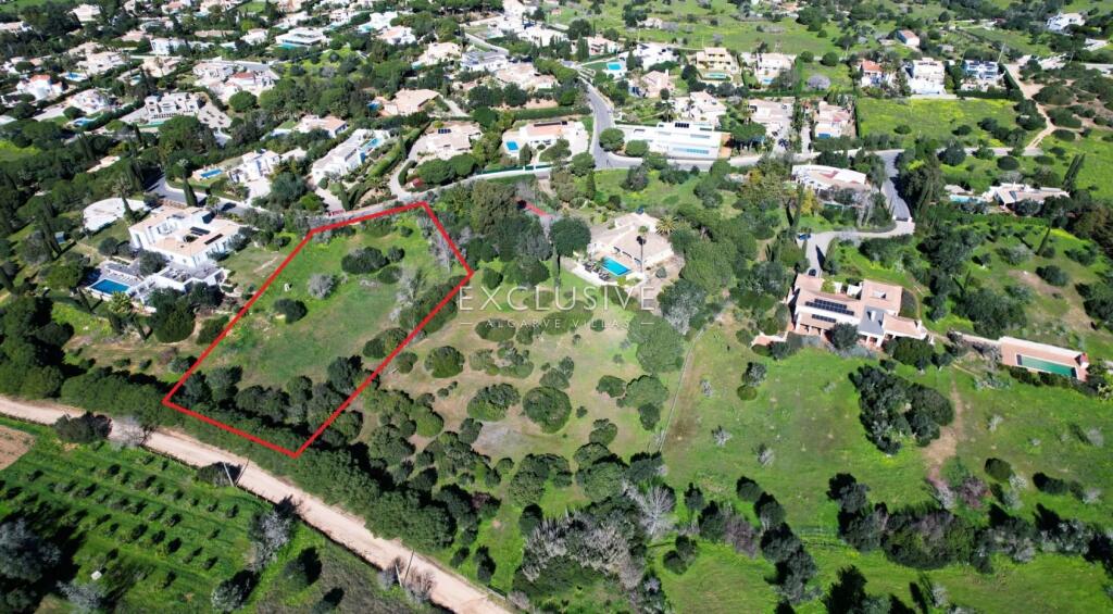 Terrain à Lagoa, Portugal No. 100046