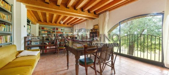 4 bedrooms Villa in Commessaggio, Italy No. 292796 15