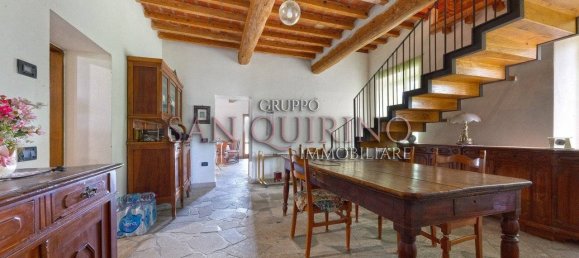 4 bedrooms Villa in Commessaggio, Italy No. 292796 7
