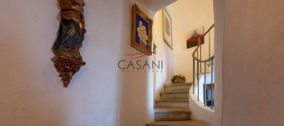 4 bedrooms House in Massarosa, Italy No. 71688 12