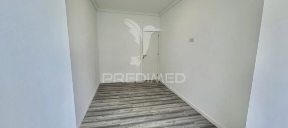 1 bedroom Apartment in Rio de Mouro, Portugal No. 153951 18