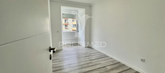 1 bedroom Apartment in Rio de Mouro, Portugal No. 153951 19