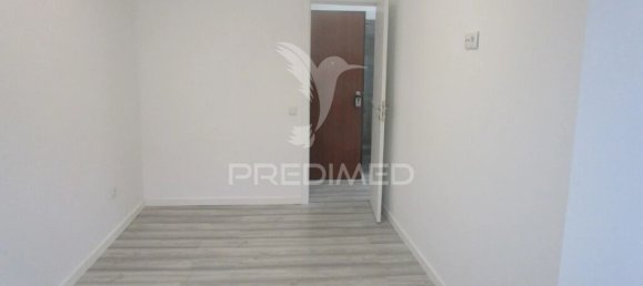 1 bedroom Apartment in Rio de Mouro, Portugal No. 153951 10
