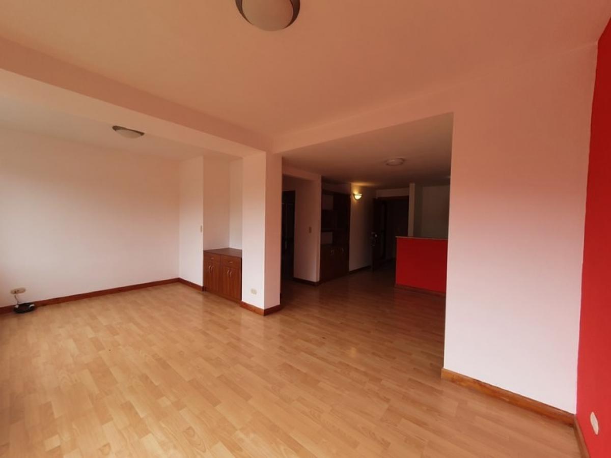 2 Schlafzimmer Eigentumswohnung in Santa Ana, Costa Rica, Nr. 1078
