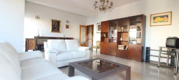 5غرفة شقة في Pescara, Italy رقم 204805 2