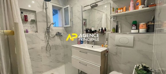 5 bedrooms House in Argenteuil, France No. 162892 9