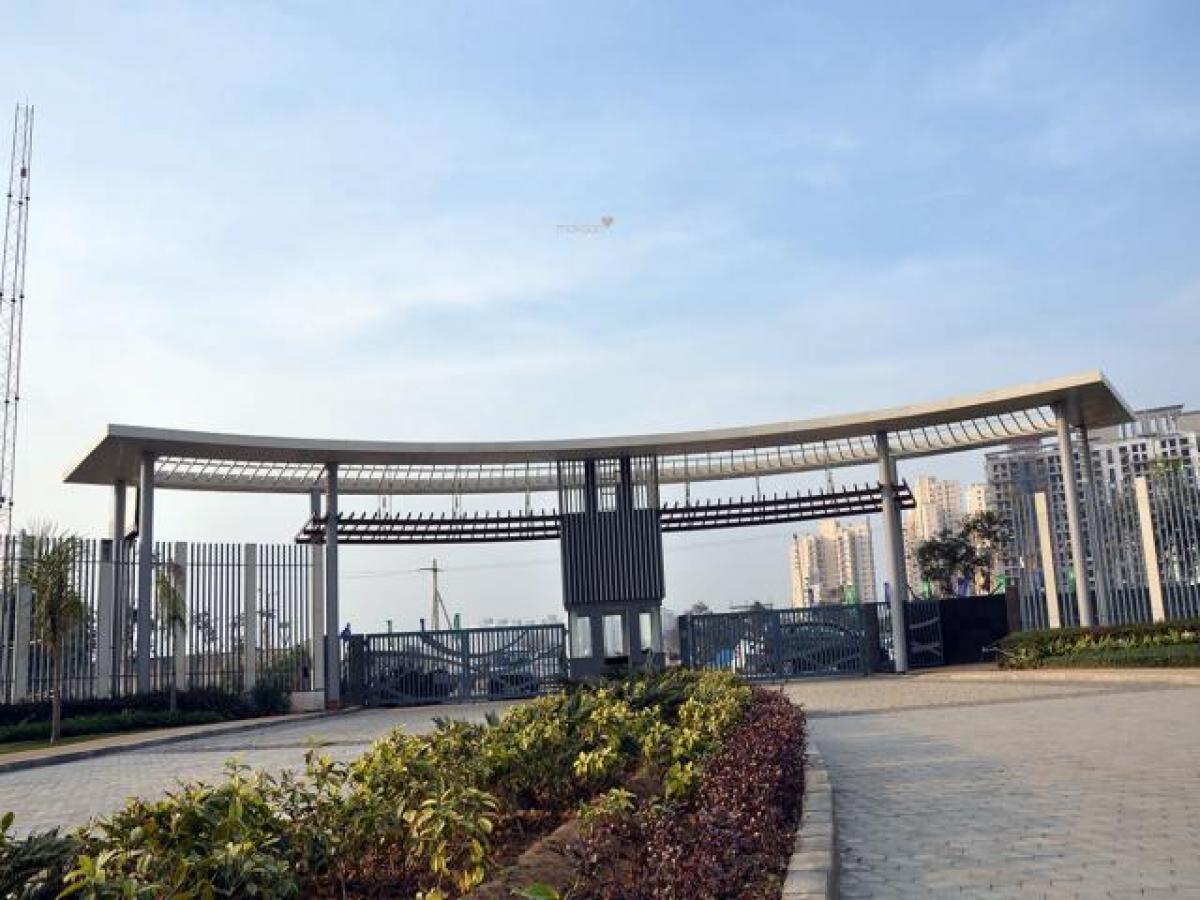 4 bedrooms House in Gurgaon, India No. 5425