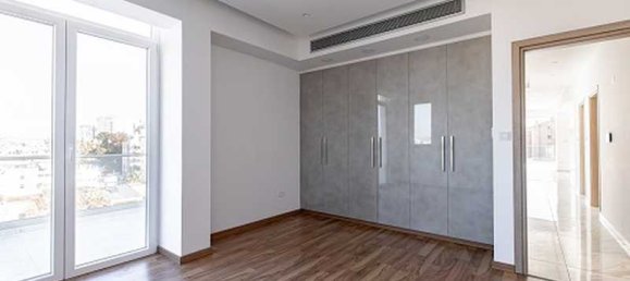 3 bedrooms Penthouse in Larnaca, Cyprus No. 17094 3