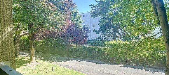 2 bedrooms Apartment in Villejuif, France No. 173022 8