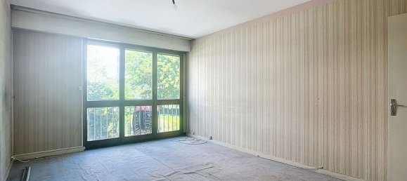 2 bedrooms Apartment in Villejuif, France No. 173022 2