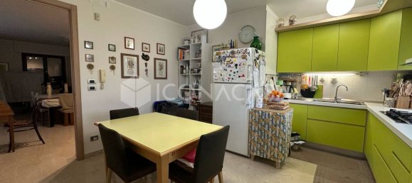 Квартира с 4 комнатами в Битонто, Италия № 21246 3