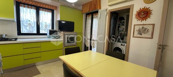 Квартира с 4 комнатами в Битонто, Италия № 21246 6