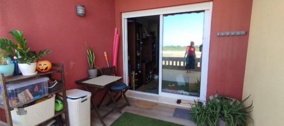 Apartamento de 2 dormitorios en Alicante, Spain No. 141252 2