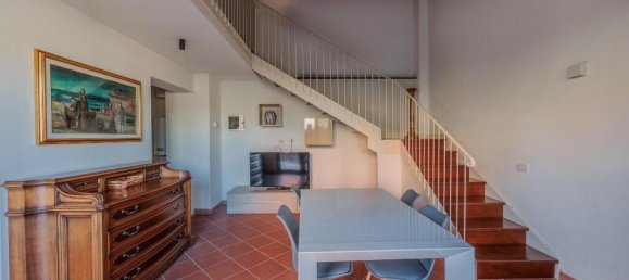 2 bedrooms House in San Miniato, Italy No. 236293 2