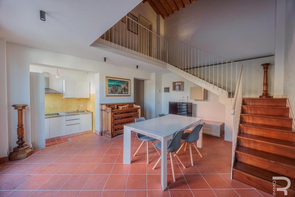 2 bedrooms House in San Miniato, Italy No. 236293