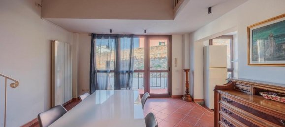 2 bedrooms House in San Miniato, Italy No. 236293 4