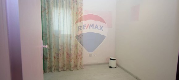 3 bedrooms Apartment in Livorno, Italy No. 363916 4