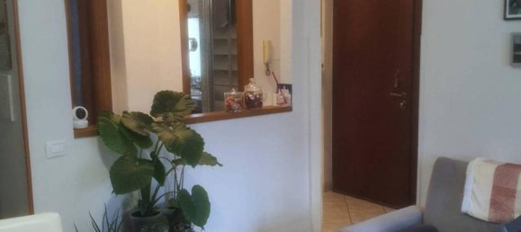 2 rooms Apartment in Baranzate, Italy No. 36147 2