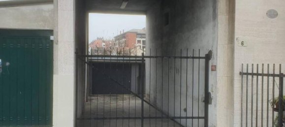 2 rooms Apartment in Baranzate, Italy No. 36147 15