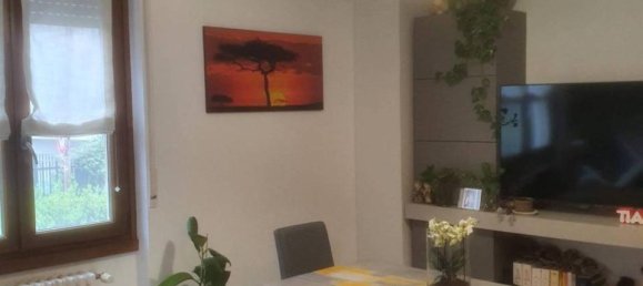 2 rooms Apartment in Baranzate, Italy No. 36147 8