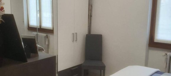 2 rooms Apartment in Baranzate, Italy No. 36147 5