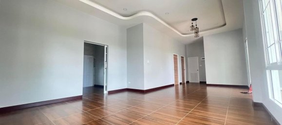 3 bedrooms Cafe / restaurant in Pattaya, Thailand No. 4986 9