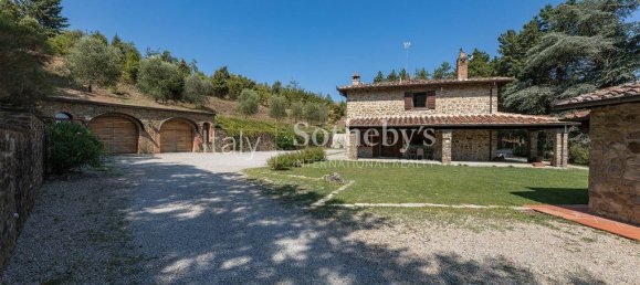 5 Schlafzimmer Villa in Civitella in Val di Chiana, Italy, Nr. 313188 3