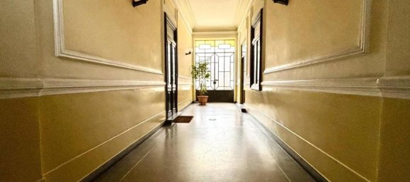 4-Zimmer Wohnung in Turin, Italy, Nr. 30702 3