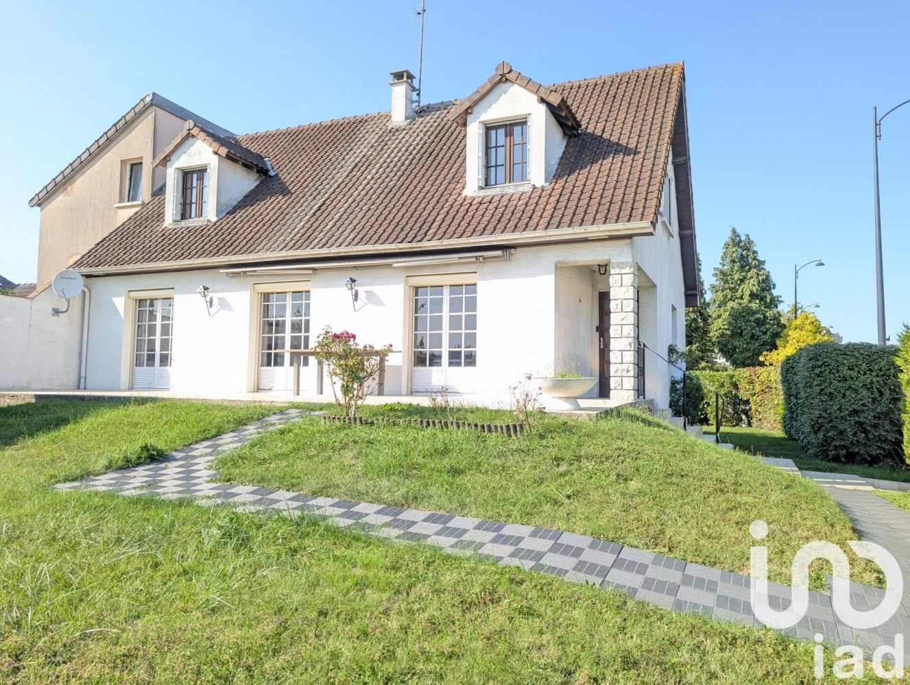4 bedrooms House in Pontault-Combault, France No. 322295
