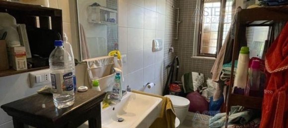 11 rooms House in Rome, Italy No. 31352 14
