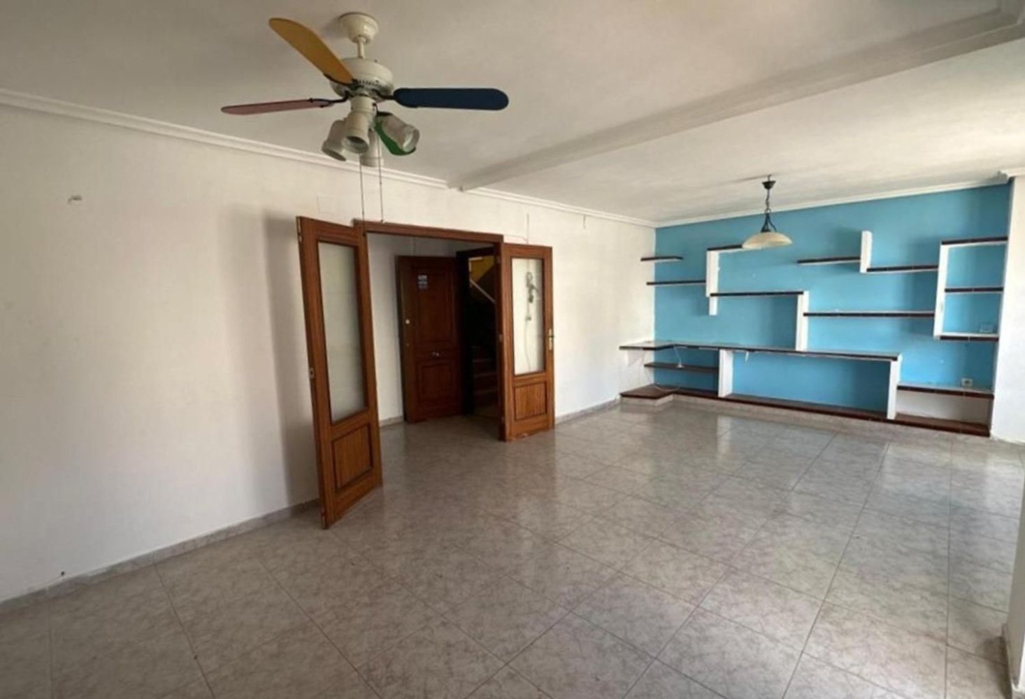 Квартира с 3 спальнями в Касталья, Испания № 233369