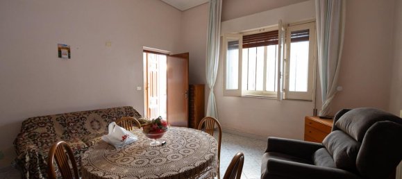 8 rooms House in Santa Croce Camerina, Italy No. 154112 9