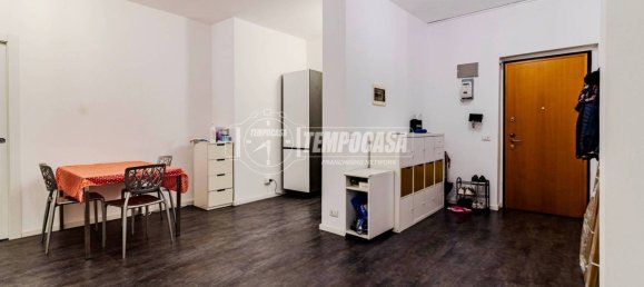 1 bedroom Apartment in Milan, Italy No. 319944 3