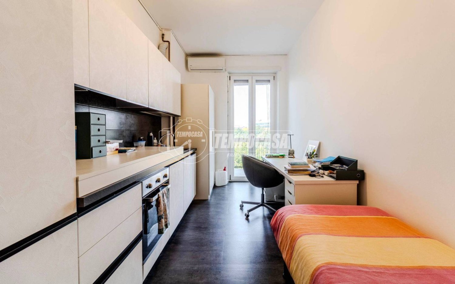 1 bedroom Apartment in Milan, Italy No. 319944
