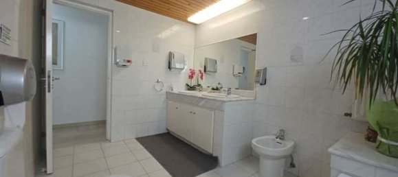 8 غرف نوم منزل في Agios Tychonas, Cyprus رقم 11637 10