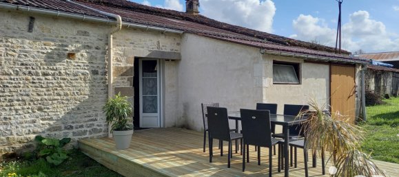 3 bedrooms House in Charente-Maritime, France No. 323233 11