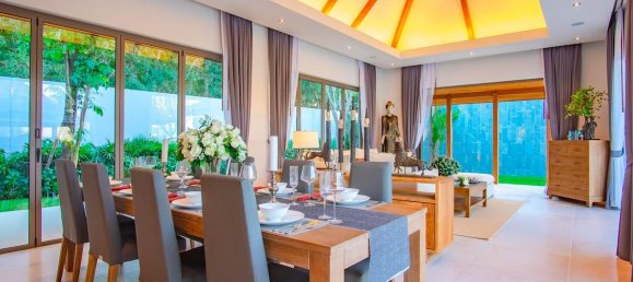 4 bedrooms Cafe / restaurant in Phuket, Thailand No. 6616 7