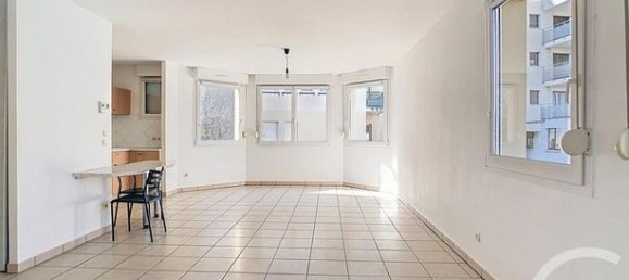 3 bedrooms Apartment in Nancy, France No. 309278 2