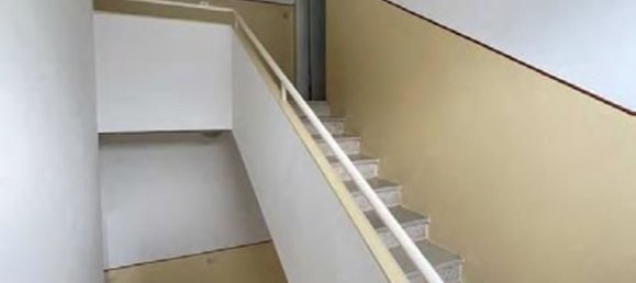 2-salle Appartement à Como, Italy No. 6207 5