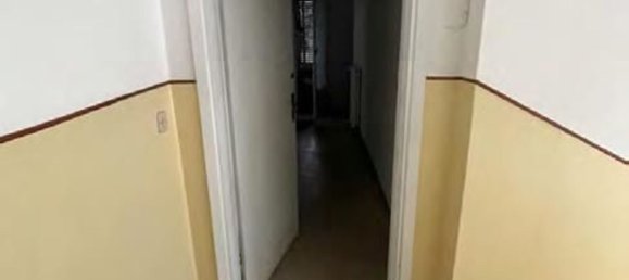 2-salle Appartement à Como, Italy No. 6207 6