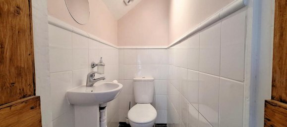 3 bedrooms House in Hounslow, United Kingdom No. 10588 13